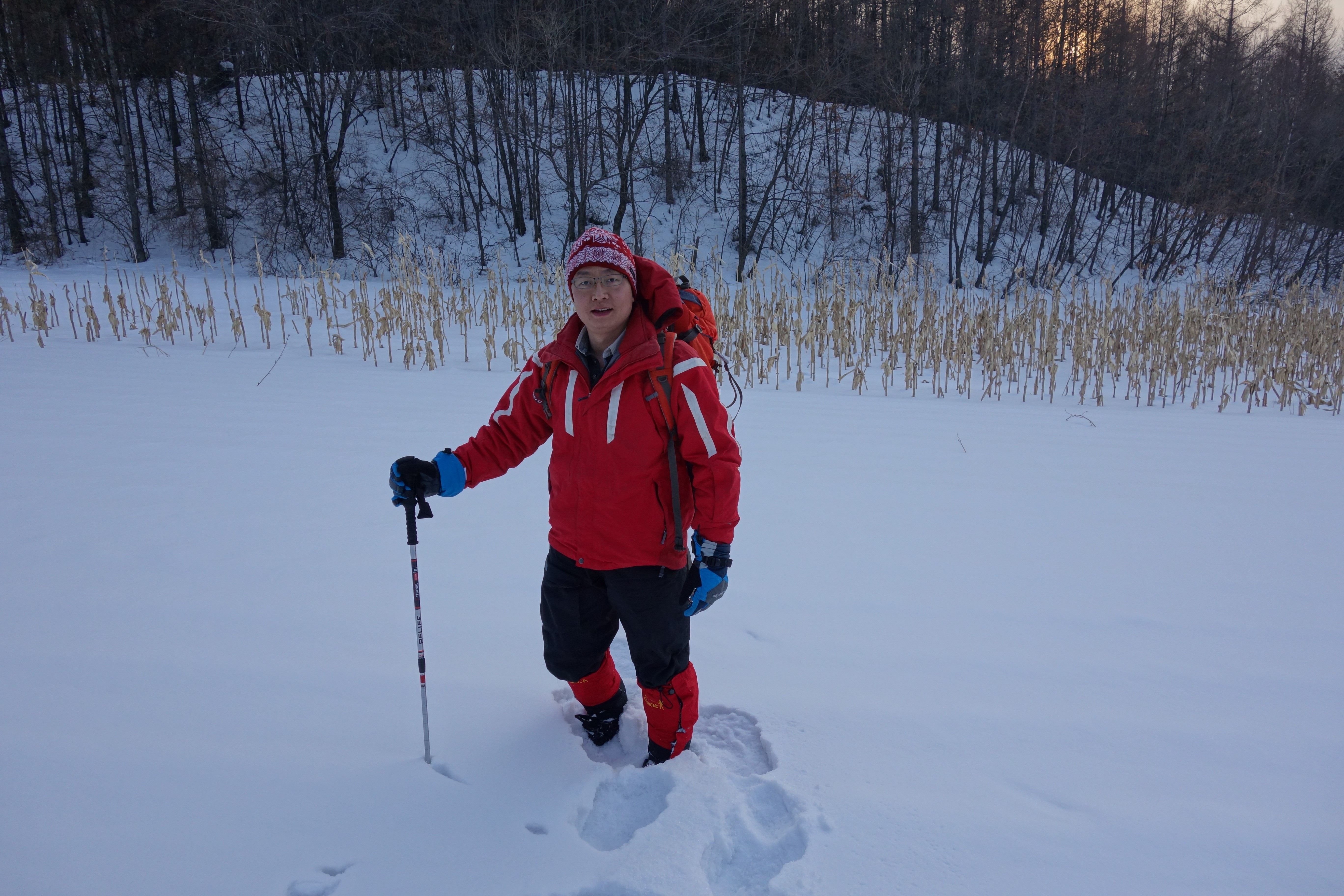 乐投平台创新论坛第一千五百七十讲：全球冰雪暗化及其影响机理研究   