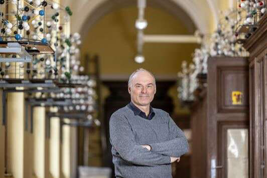 乐投平台创新论坛第一千九百五十七讲：Pre-Alpine Metamorphic Events in the Eastern Alps, Austria