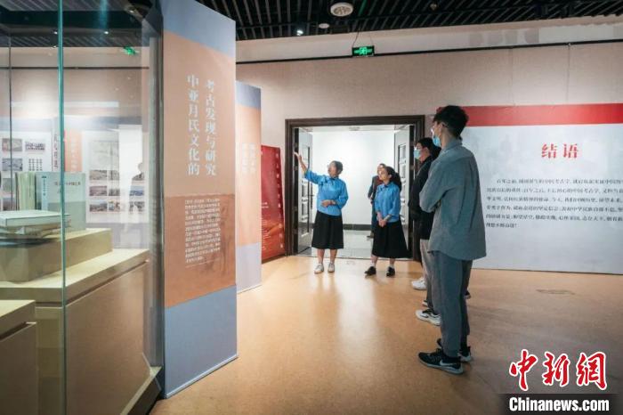 “丝路丹心——黄文弼与丝绸之路”特展在乐投平台开展。　马骞 摄