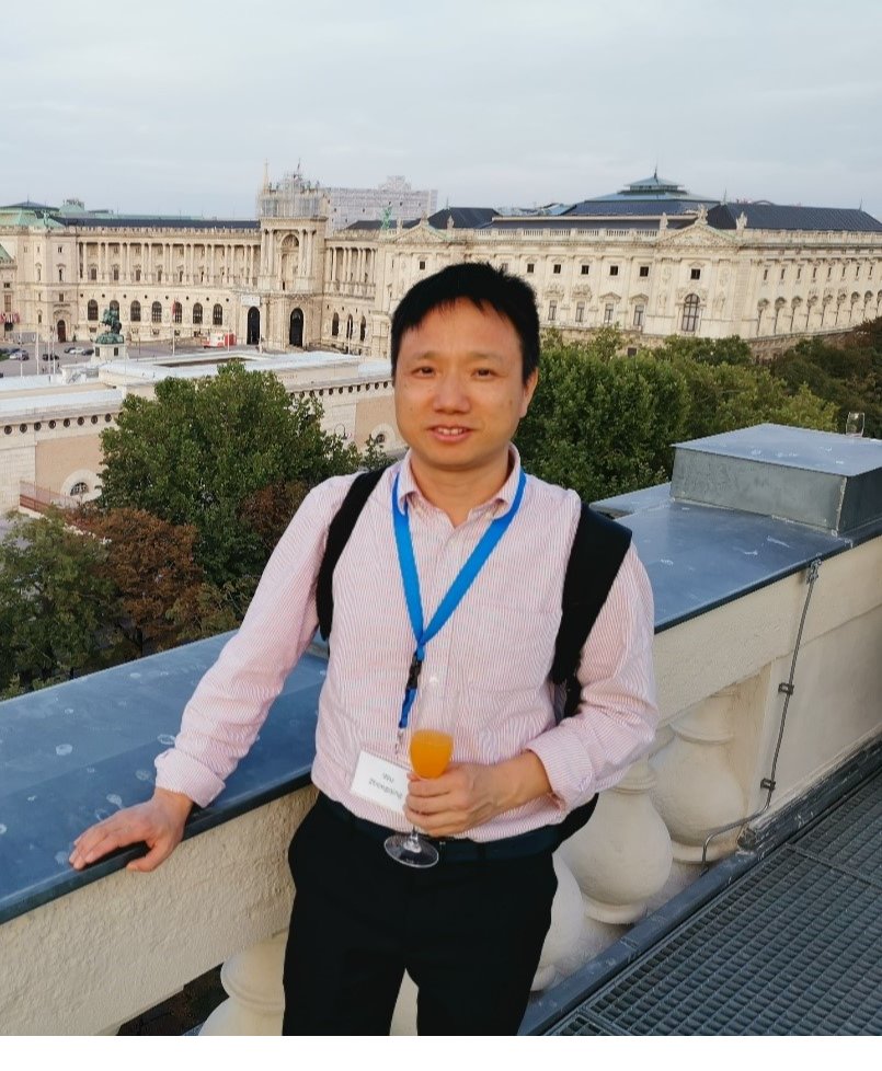 乐投平台创新论坛第一千八百八十九讲：用水诱导的地幔反转遨游太古宙