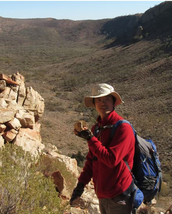 乐投平台创新论坛第一千八百零三讲：草根动物的崛起：寒武纪大爆发与冠轮动物