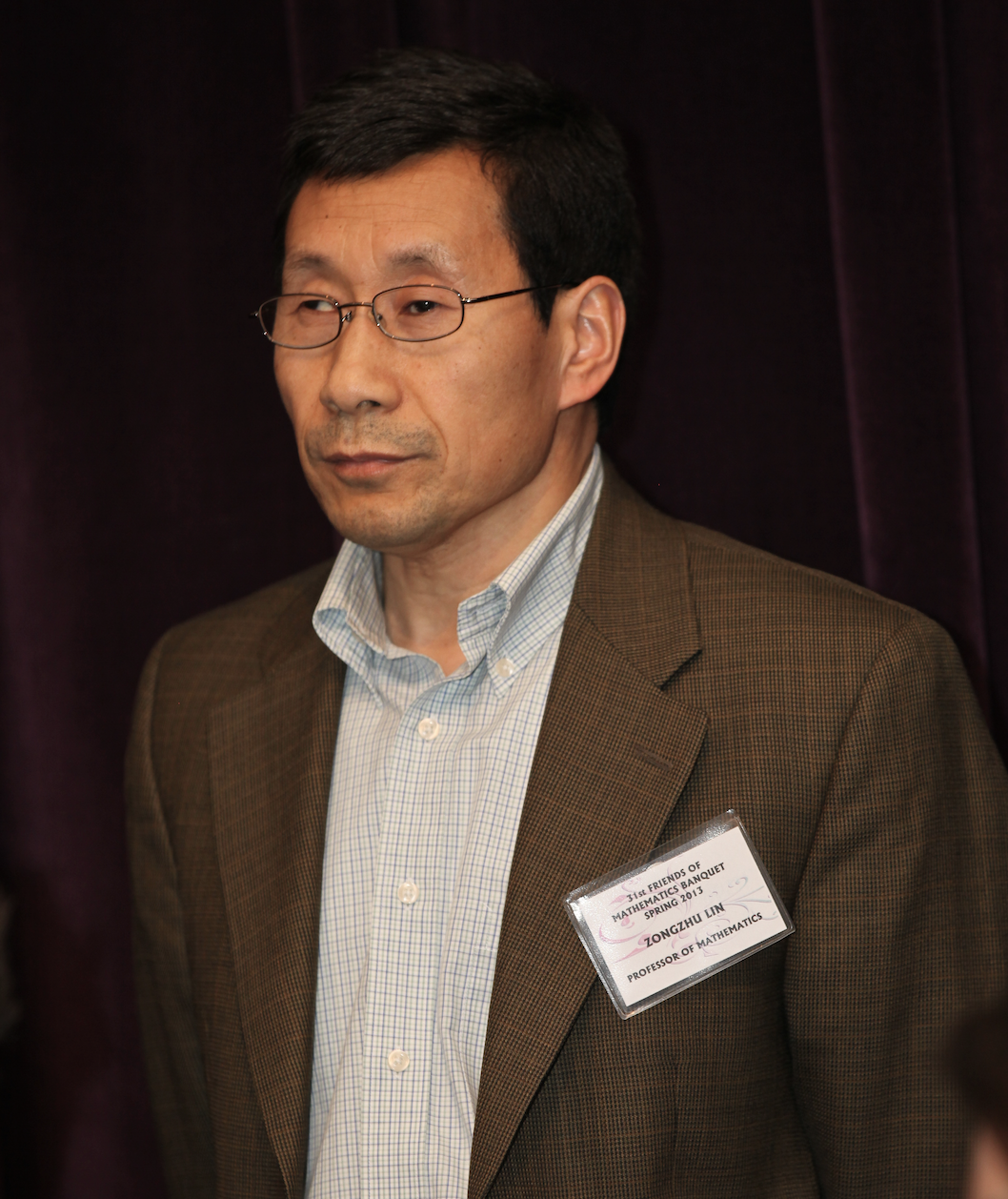 乐投平台创新论坛第一千四百二十八讲：Mathematical Invariants --counting beyond numbers