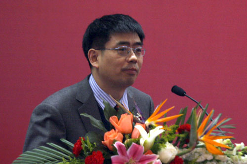 乐投平台创新论坛第一千四百五十五讲：The correspondence between the canonical and semicanonical bases