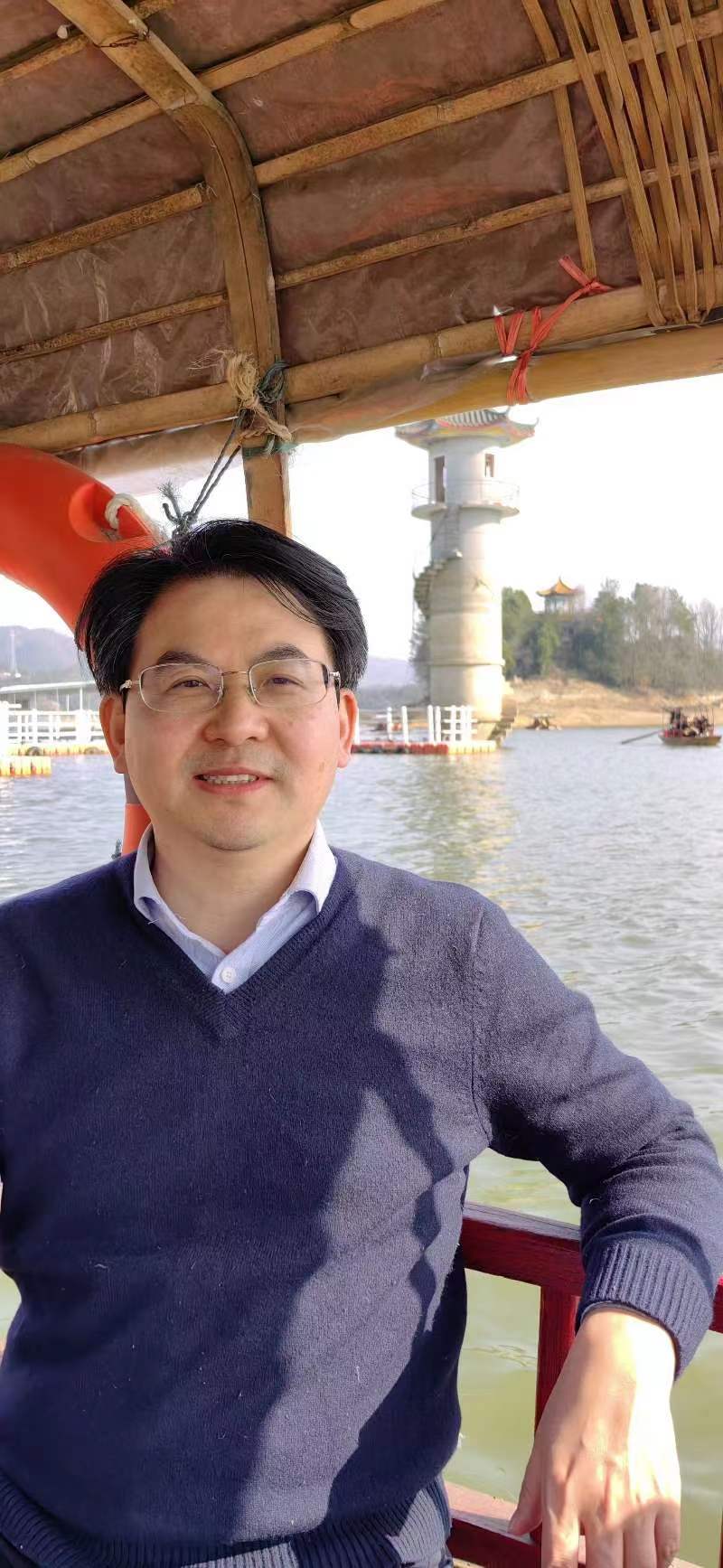 乐投平台创新论坛第一千三百五十六讲：Energy transfer and Generalized Fermi's Golden Rule in Hamiltonian nonlinear Klein-Gordon equations