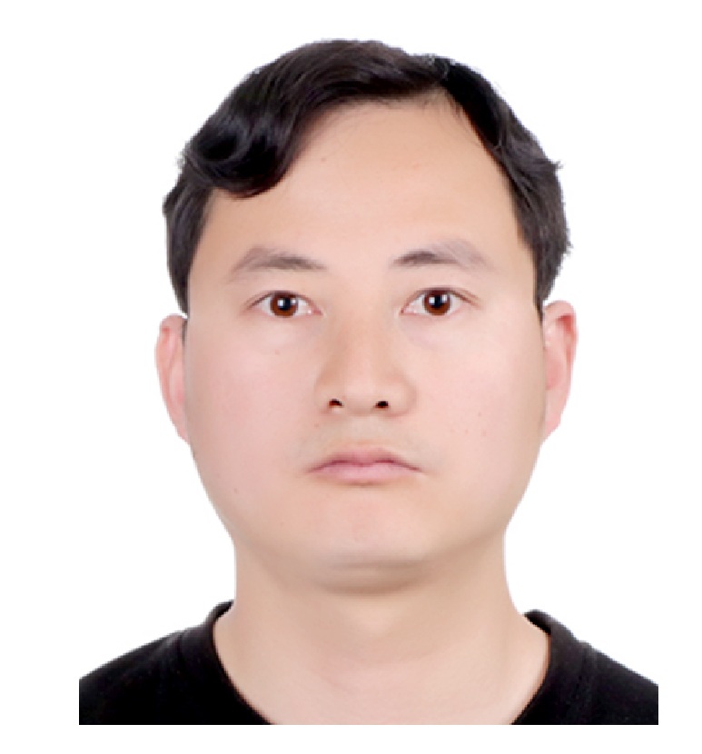 乐投平台创新论坛第一千四百四十二讲：Static Dyson spheres around the black hole