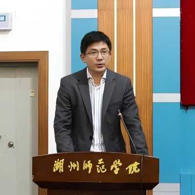 乐投平台创新论坛第一千八百九十二讲：机器学习与核物质状态方程