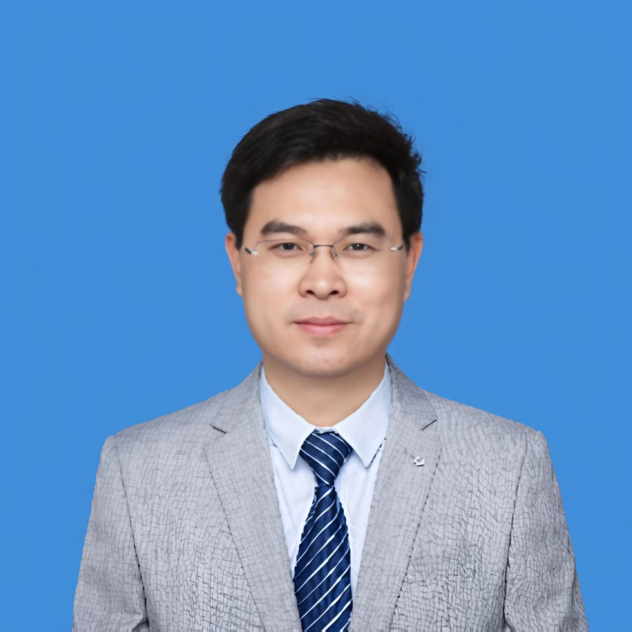 乐投平台创新论坛第一千九百六十三讲：Emergent universal physics in  far-from-equilibrium dynamics:  when interaction meets topology and transport