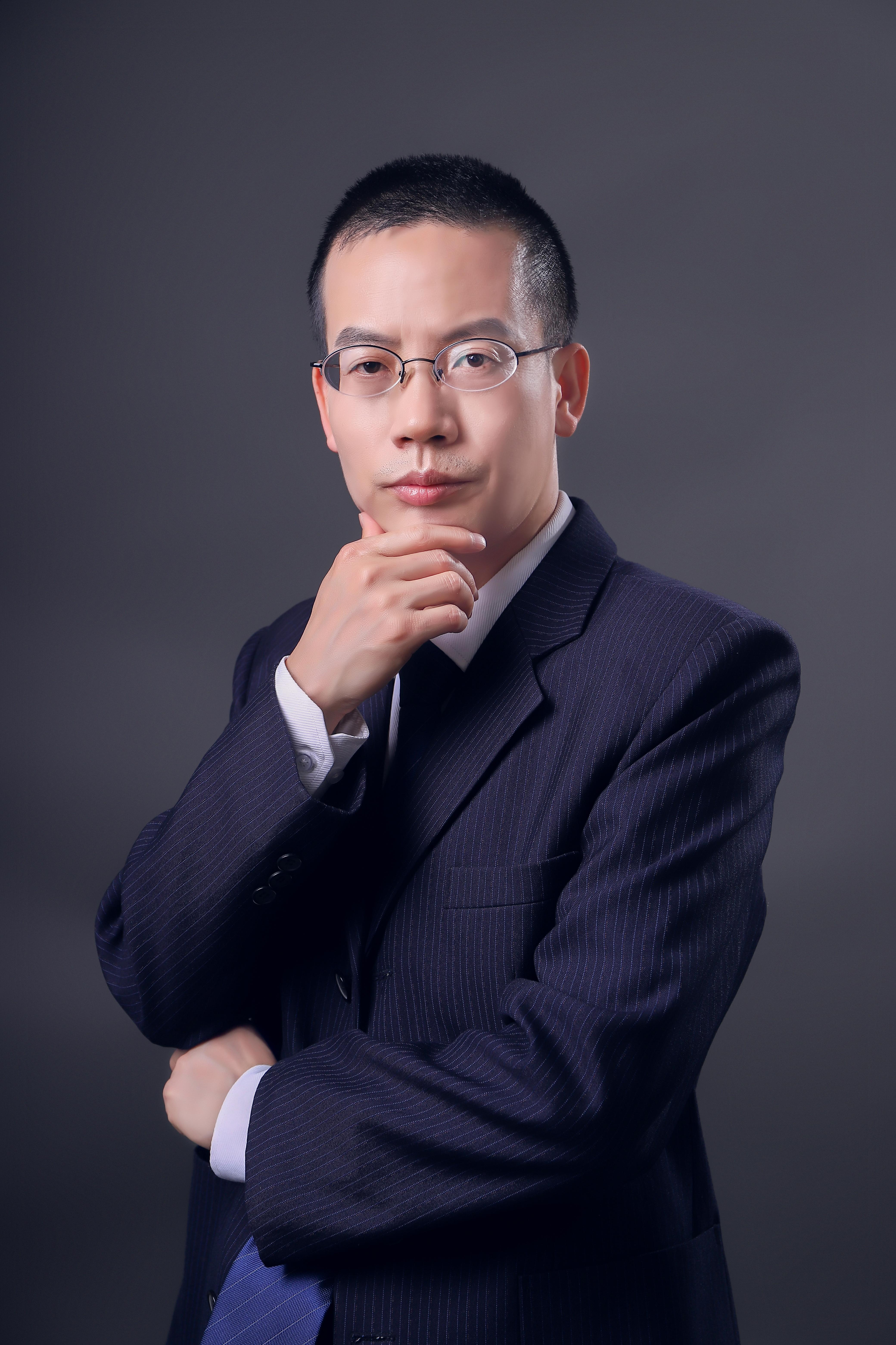 “侯外庐学术讲座”第四百二十二讲:以经典文本阅读激发思想活力--基于“文本一文献学”范式的历史考察