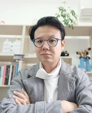 乐投平台创新论坛第一千七百八十讲：What Happens to Gravity When We Modify Entropy